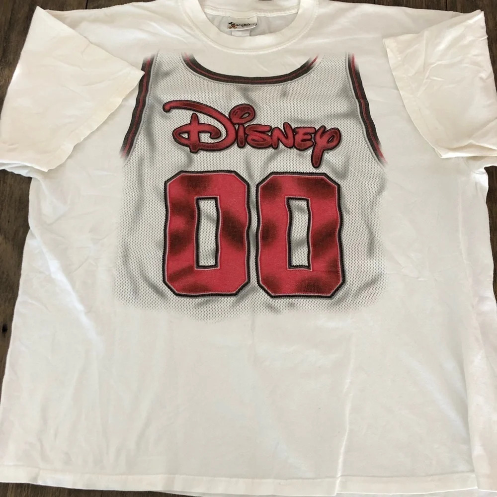 Vintage Walt Disney World Parks XL Goofy 00 Basketball Jersey Graphic T Shirt